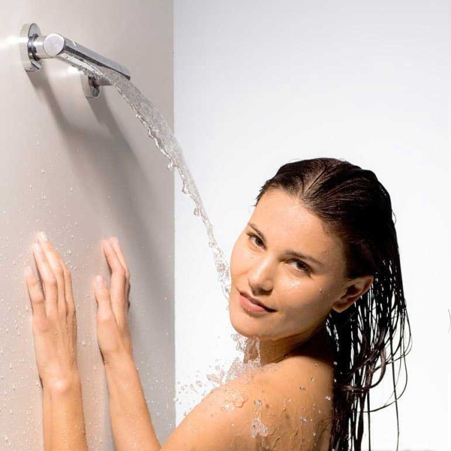 Верхний душ Bossini CASCATA WALL I00271F.030 настенный поворотный цвет хром